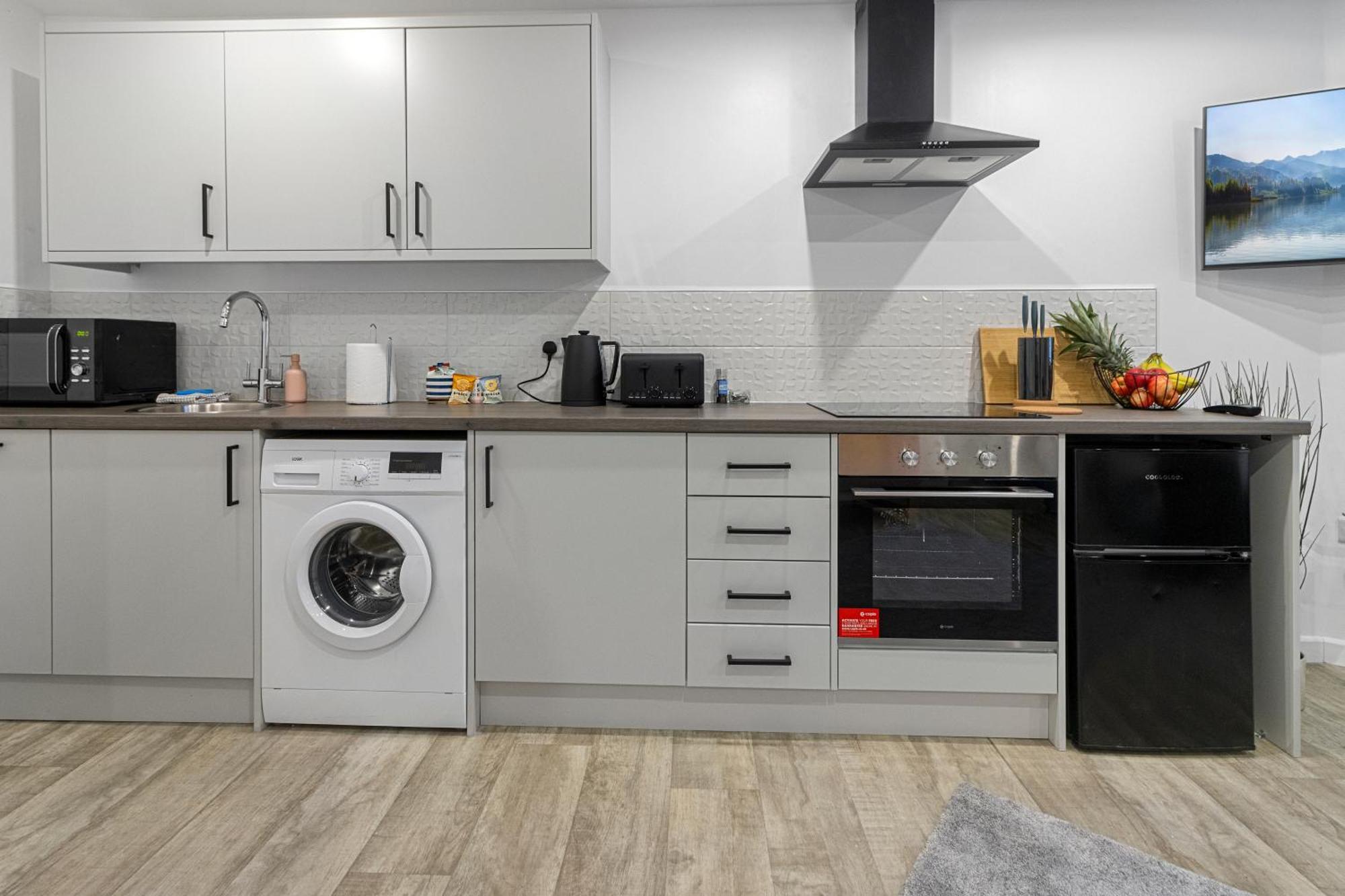 Exeter City Centre Apartments Riley Apartment Экстерьер фото