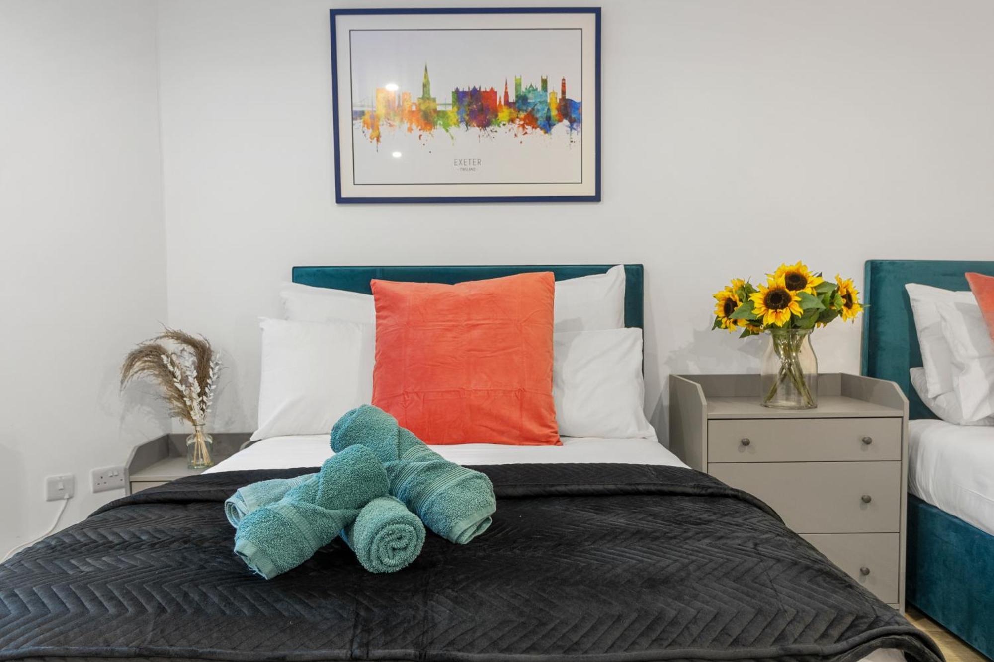 Exeter City Centre Apartments Riley Apartment Экстерьер фото