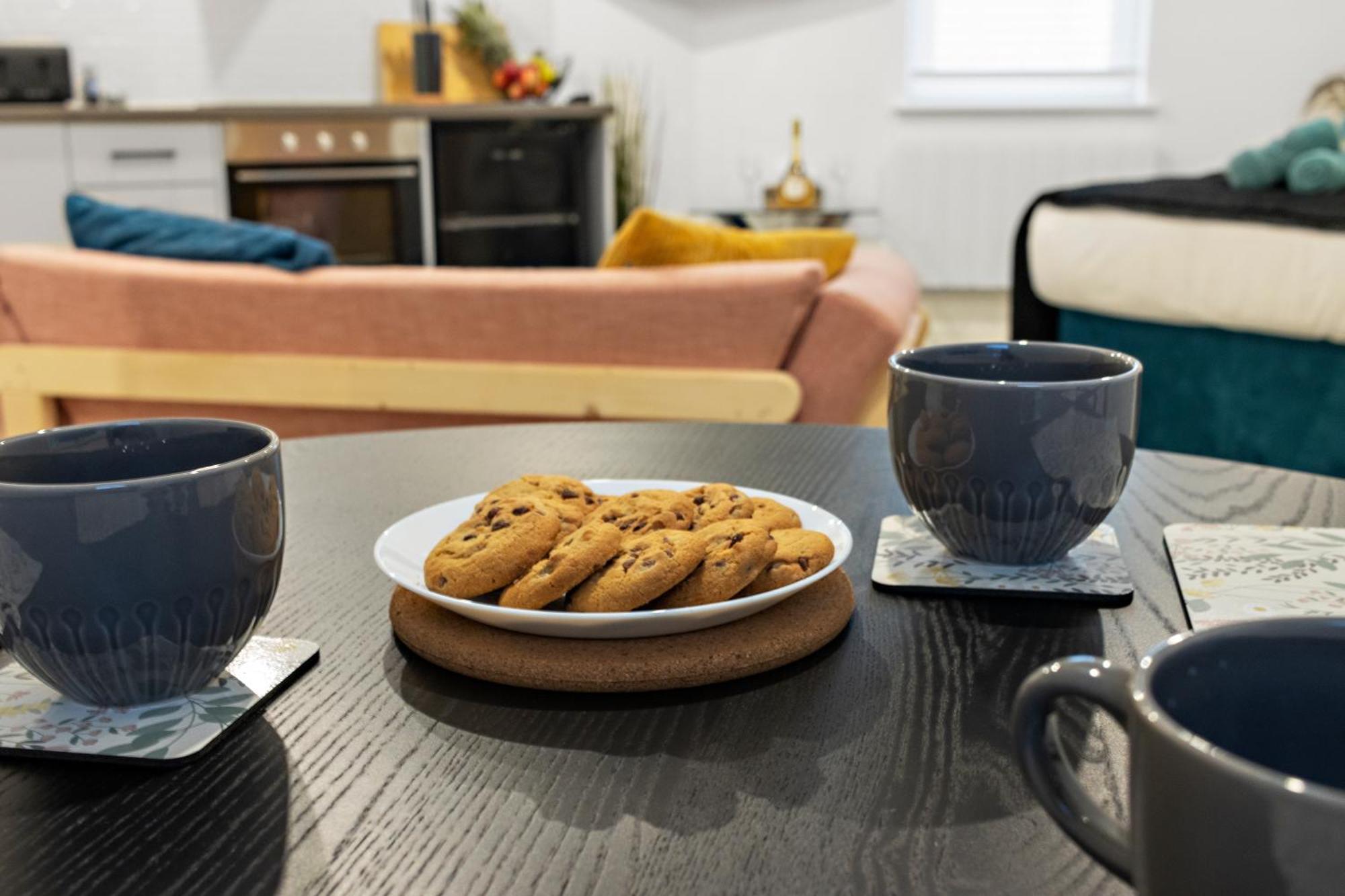 Exeter City Centre Apartments Riley Apartment Экстерьер фото